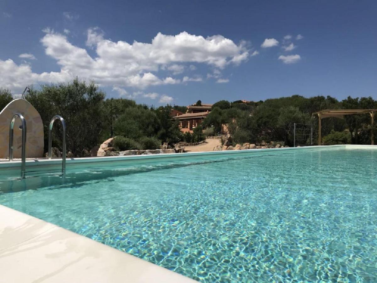 Casagliana Suite Resort 奧爾比亞 外观 照片